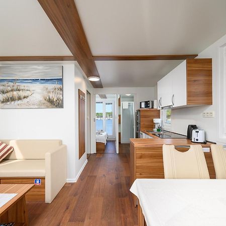 House Boat - Floating House Sofia 호텔 PUY 외부 사진