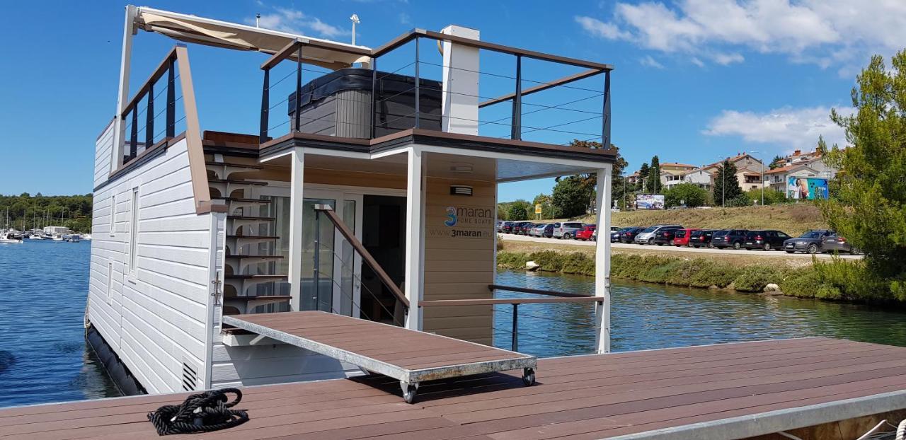 House Boat - Floating House Sofia 호텔 PUY 외부 사진