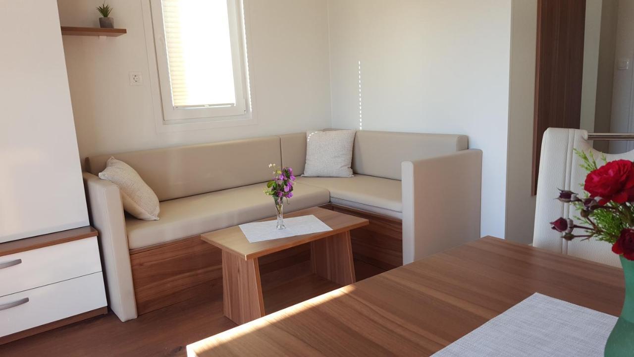House Boat - Floating House Sofia 호텔 PUY 외부 사진